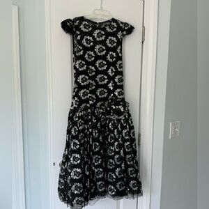 80’s Elegant Black and White Floral Women’s  Dress